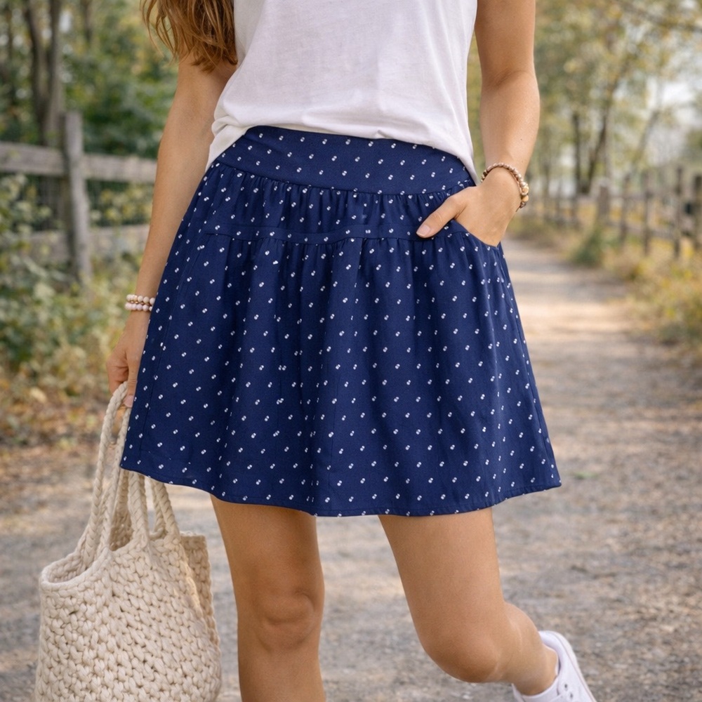 Gap Navy Blue Polka Dot Rayon Skirt Size 4 A-Line Flowy Zip Back Boho